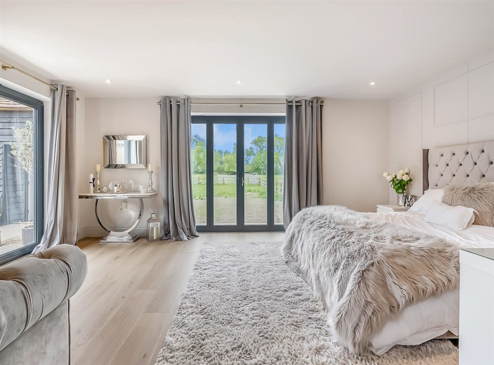 Double bedroom at Moat Farm in Tring, Buckinghamshire