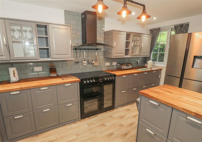 This is the kitchen (photo 4) at Moel Yr Wyn, Rhiw near Aberdaron
