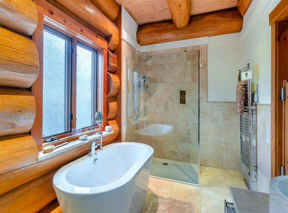 Bathroom (photo 3) at Molalatau Lodge in Lairg, Sutherland