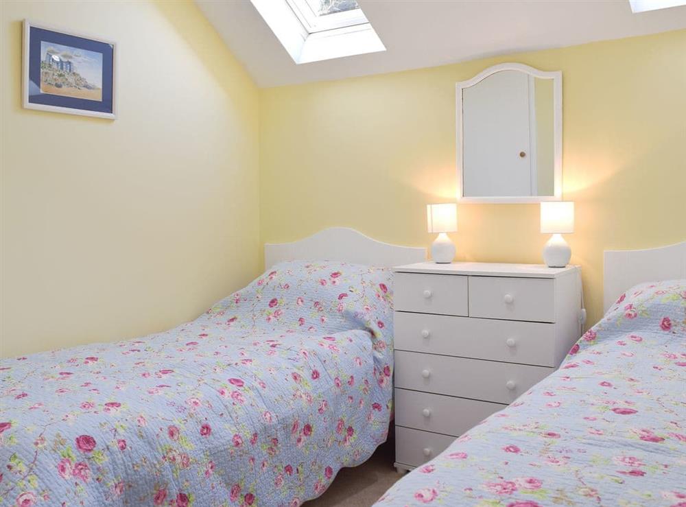 Cosy twin bedroom at Mole End in Amroth, near Saundersfoot, Pembrokeshire, Dyfed