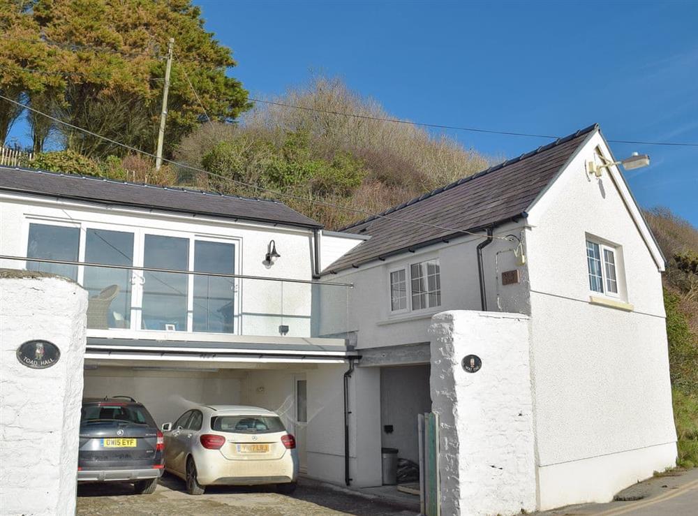 Fantastic holiday home at Mole End in Amroth, near Saundersfoot, Pembrokeshire, Dyfed