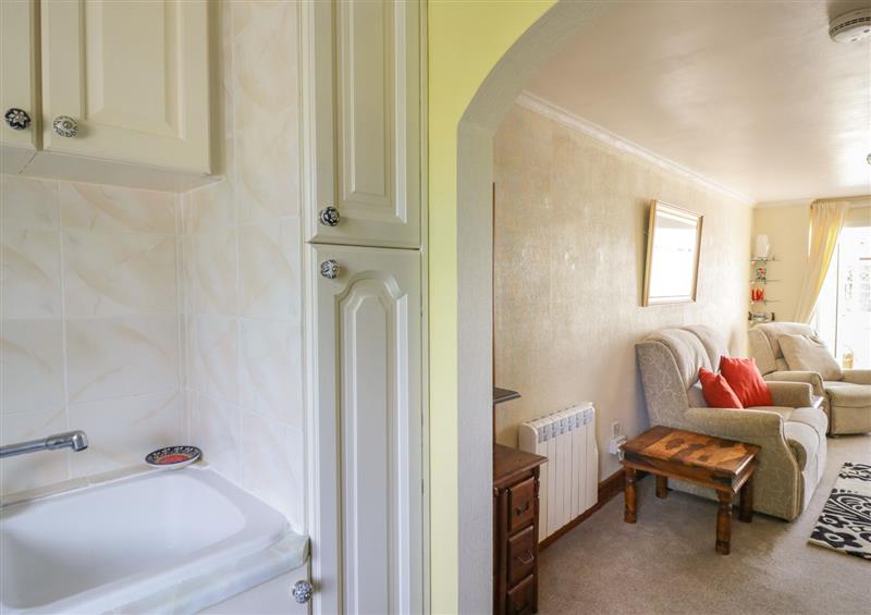 This is the bathroom at Mollys Bit, Church Westcote near Bourton-On-The-Water