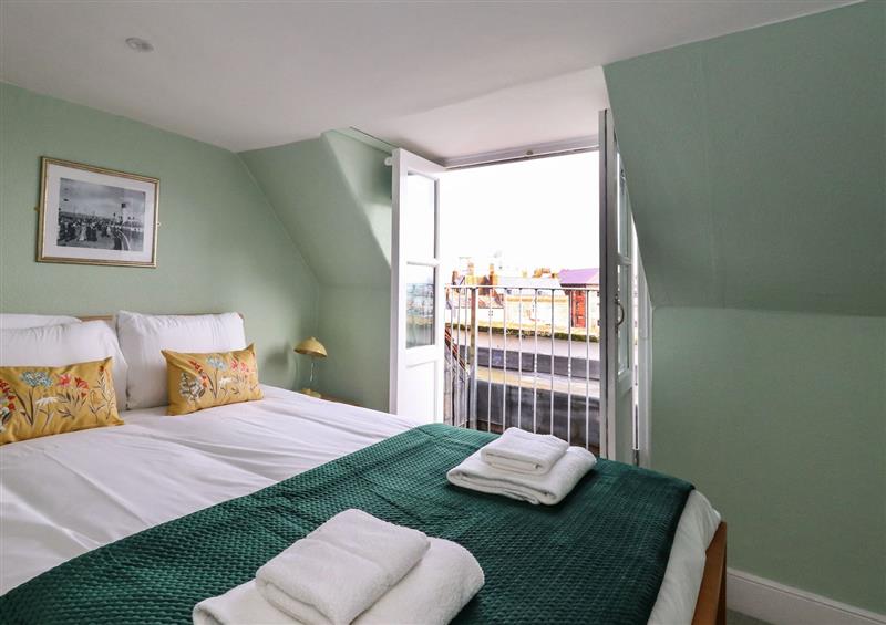 Bedroom at Monarch, Brewers Quay Harbour