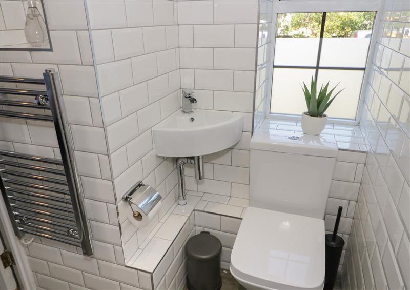 The bathroom (photo 2) at Monarfon, Amlwch