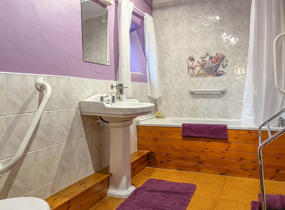 Bathroom at Monks Memories in Tideswell, near Buxton, Derbyshire