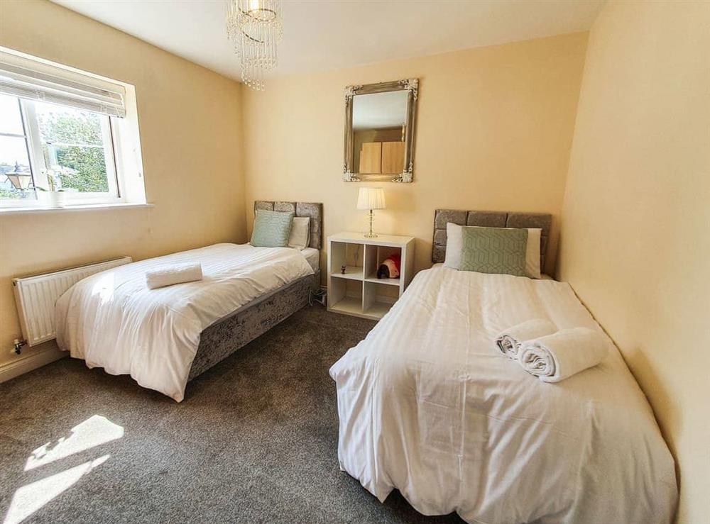 Twin bedroom (photo 3) at Mont Blanc House in Braunton, Devon