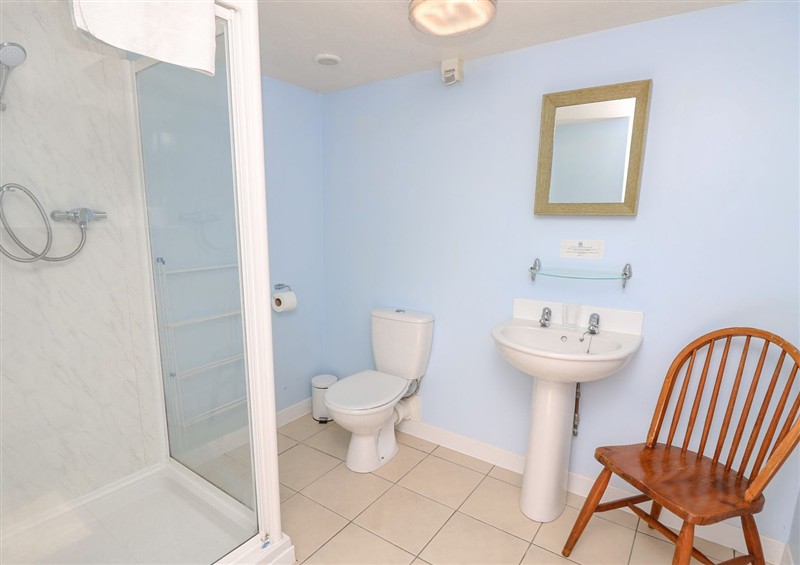 The bathroom at Moonlight, Ventnor
