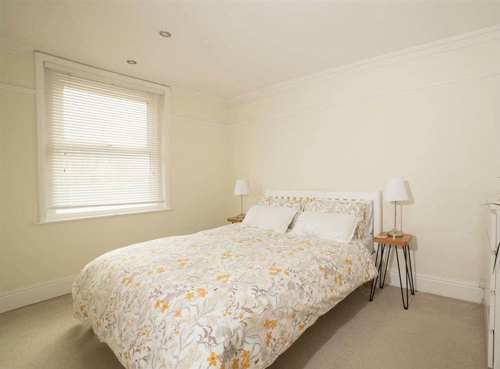 Double bedroom at Moonsail UK40350 in Gurnard, Isle of Wight
