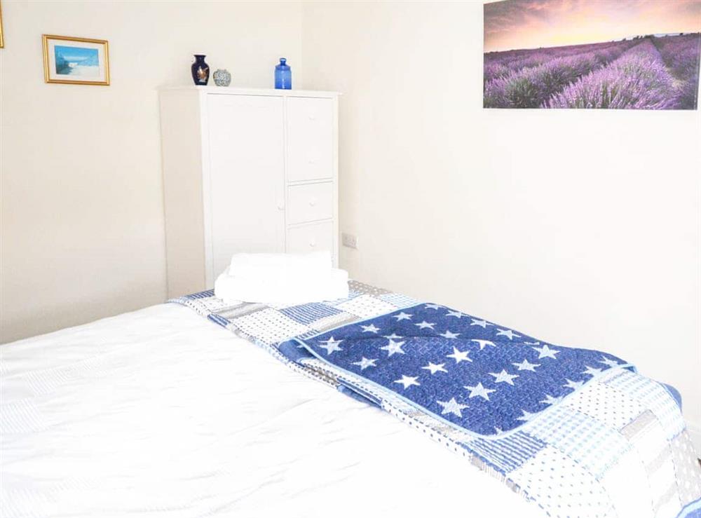 Double bedroom (photo 2) at Moontide in Appledore, Devon