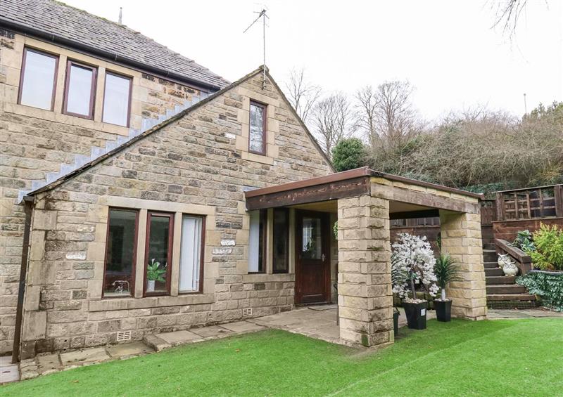 The setting of Moor Cottage at Moor Cottage, Diggle near Uppermill