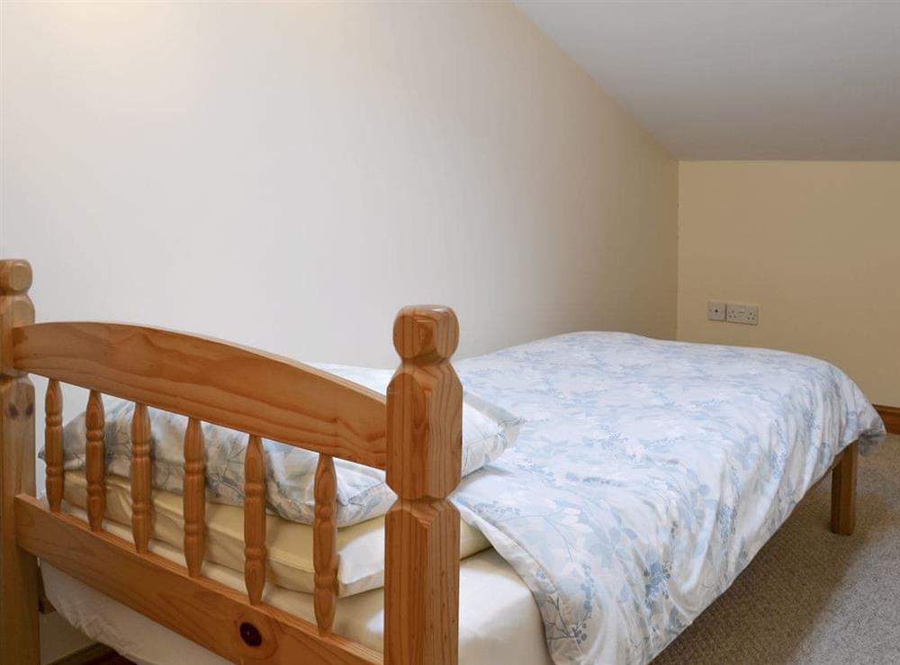 Peaceful single bedroom at Dairy Cottage, 