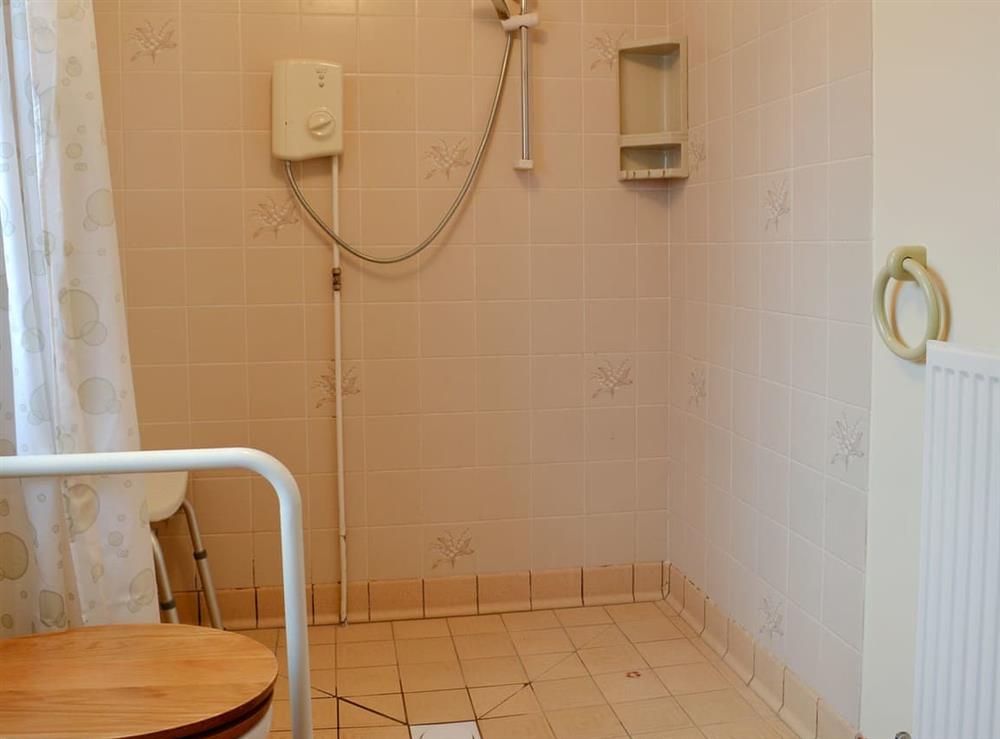 Shower room at Stable Cottage 1, 