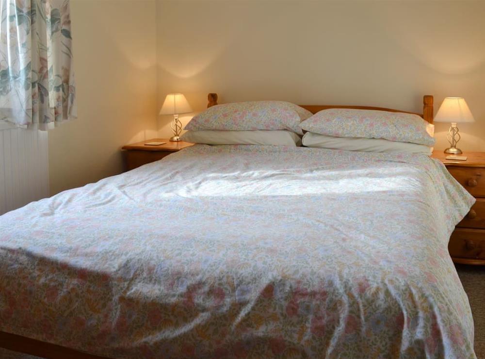 Relaxing double bedroom at Stable Cottage 3, 
