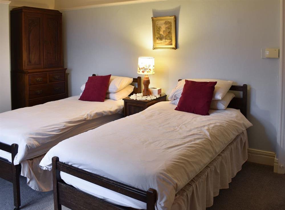 Twin bedroom (photo 2) at Moor House in Yanwath, near Penrith, Cumbria