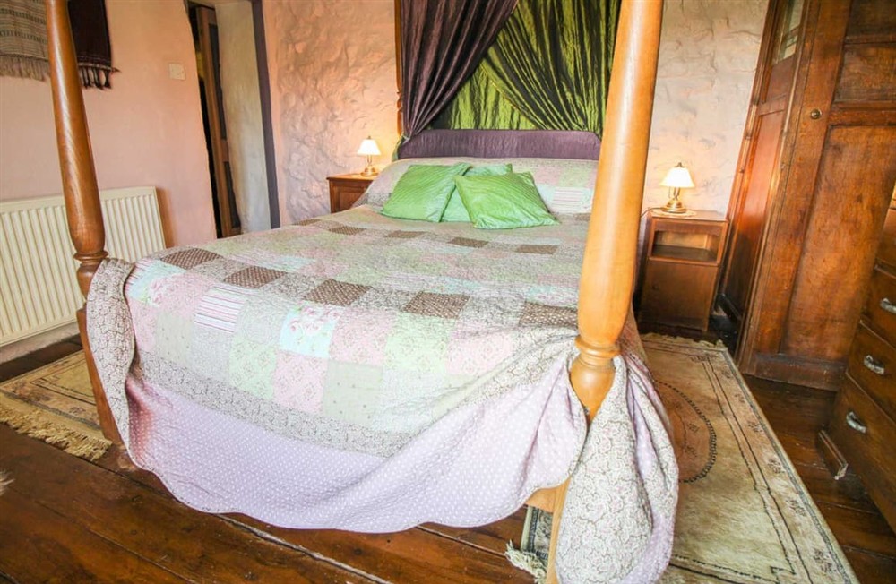 Bedroom (photo 4) at Moor Magy in Penzance, Cornwall