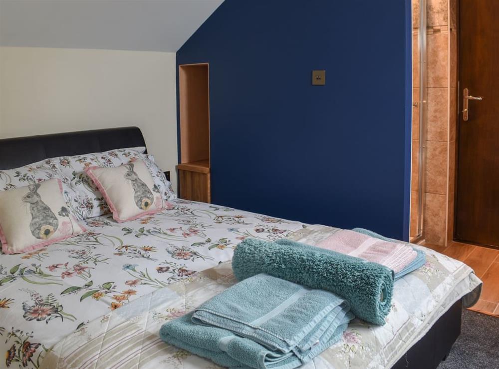 Double bedroom (photo 2) at Moorhens in Herstmonceux, near Hailsham, East Sussex