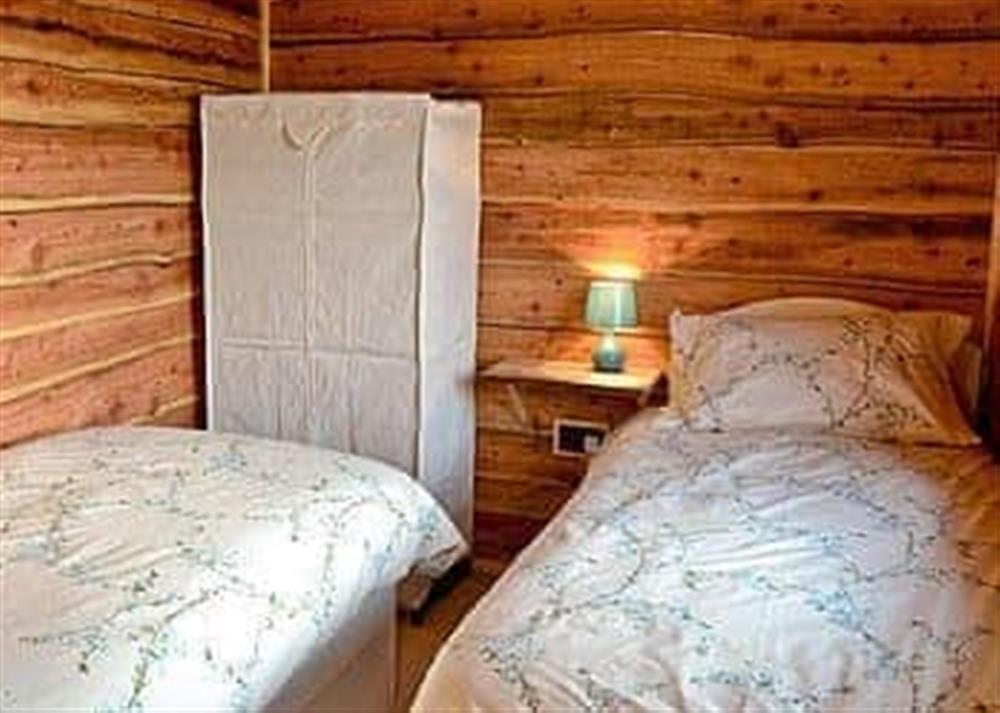 Twin bedroom at Moorside Farm : Moorside Lodge in Askam-in-Furness, Great Britain