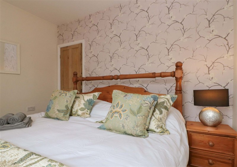 One of the bedrooms (photo 2) at Moot Cottage, Driffield