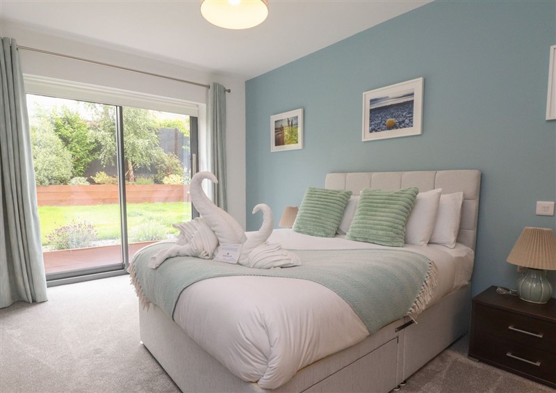 A bedroom in Mor Glas at Mor Glas, Deganwy
