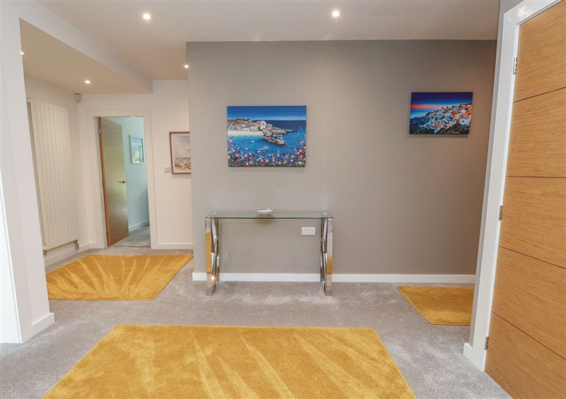 Inside (photo 3) at Mor Glas, Deganwy