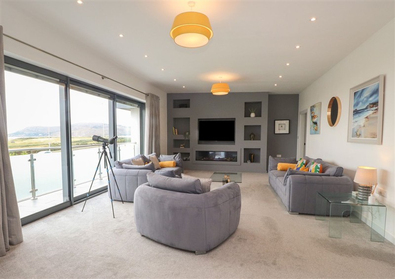Inside at Mor Glas, Deganwy