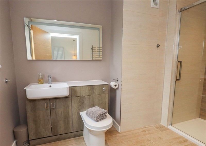 The bathroom (photo 2) at Mor Glas, Deganwy
