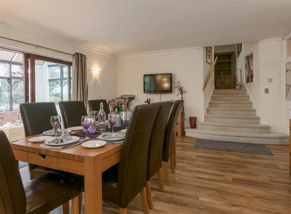 Ideal dining room (photo 2) at Morea in Horning, Norfolk
