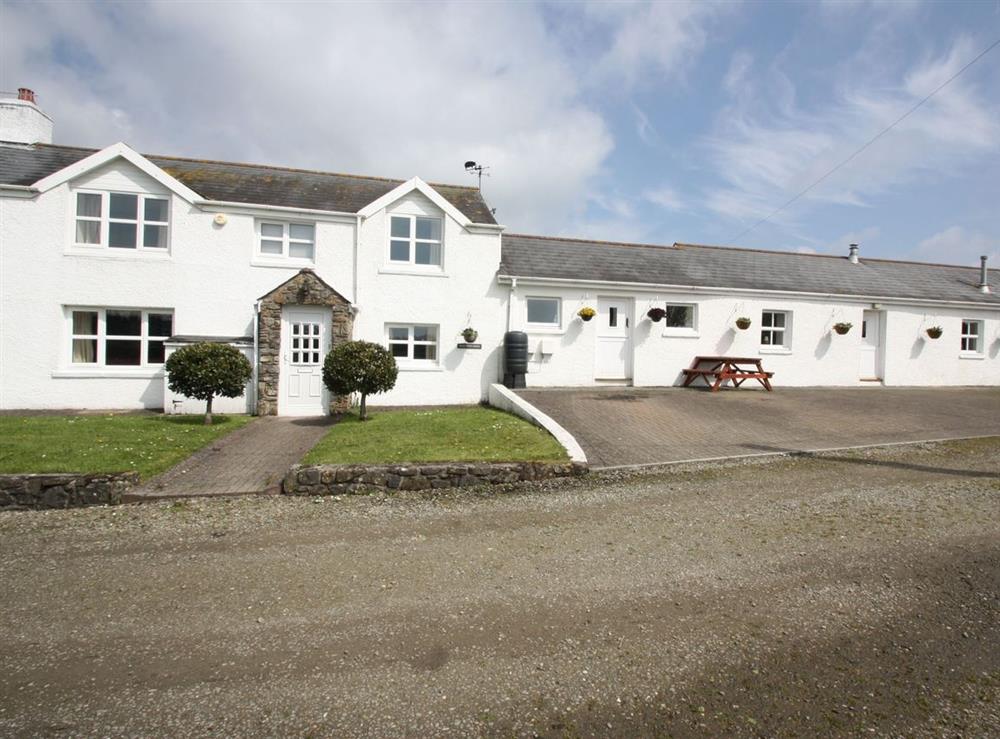 A photo of Clover Cottage at Moreton Farm Leisure Park