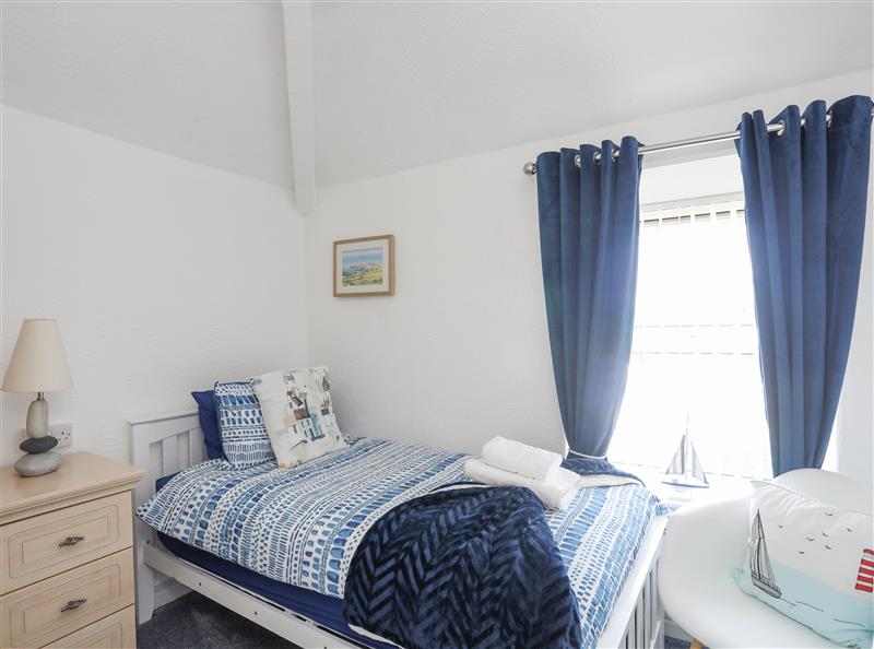 One of the bedrooms (photo 2) at Morlais (Voice of the Sea), Aberffraw