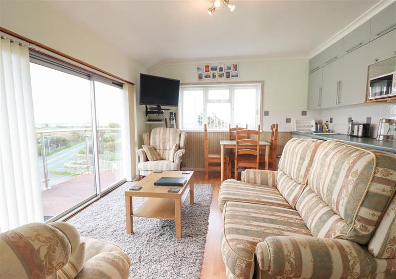 Enjoy the living room at Morlyn Guest House Apartment, Llandanwg near Harlech