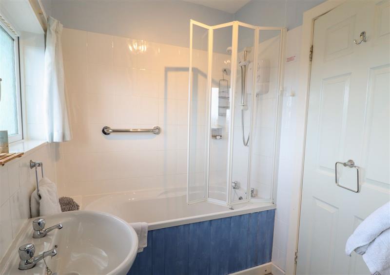 This is the bathroom at Morlyn Guest House Apartment, Llandanwg near Harlech