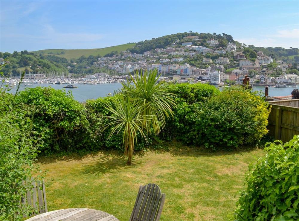 Delightful garden with great views at Morning Sun, Above Town 47 in Dartmouth, Devon