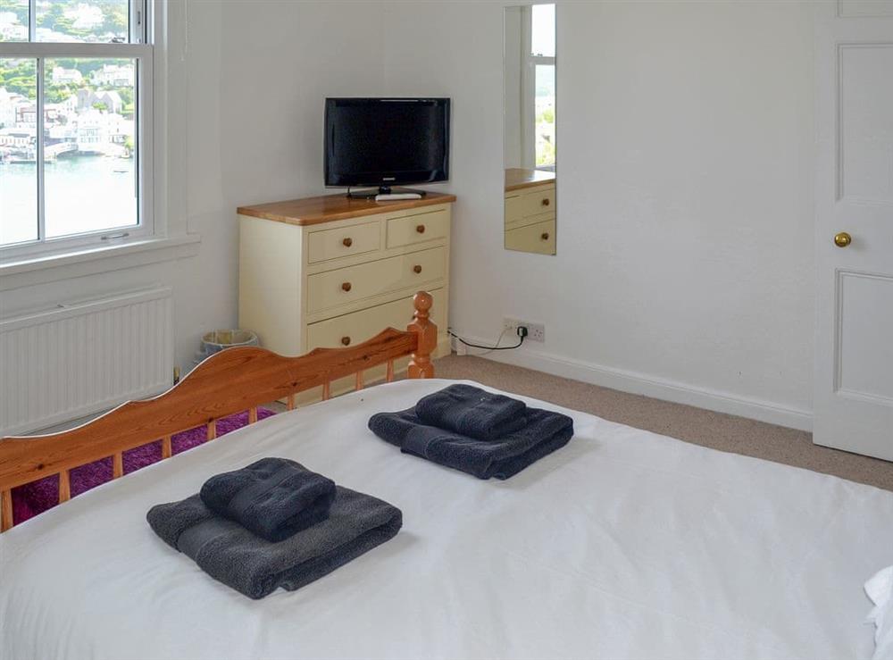 Double bedroom at Morning Sun, Above Town 47 in Dartmouth, Devon