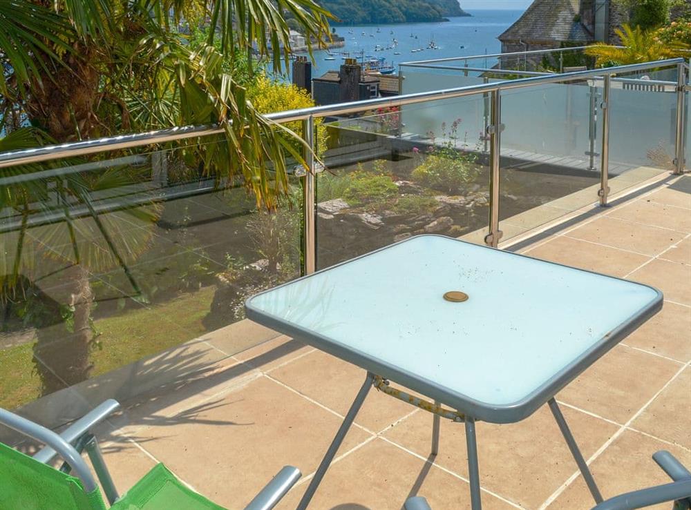 Sitting-out-area with fantastic views at Morning Sun, Above Town 47 in Dartmouth, Devon