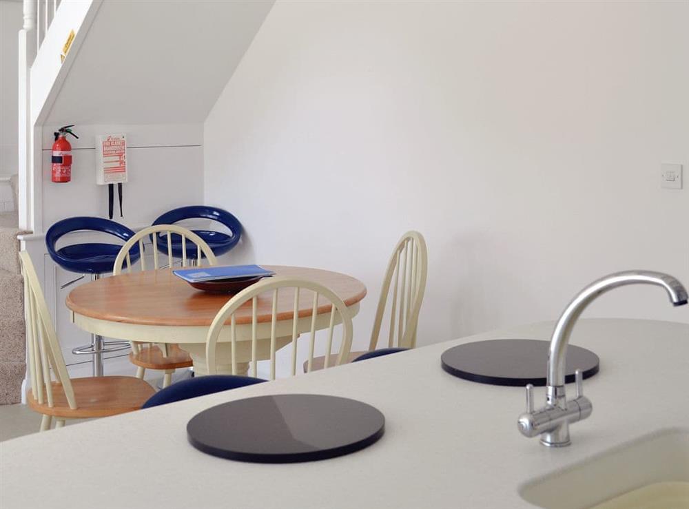 Well presented open plan living space at Morning Sun, Above Town 47 in Dartmouth, Devon