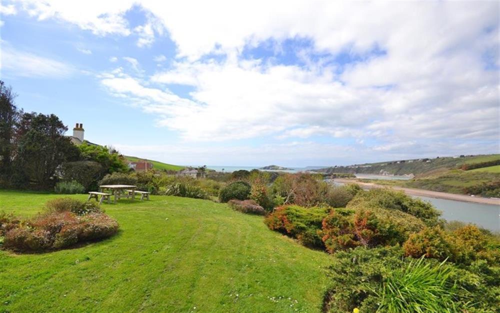 Spacious gardens and views at Morstones in Bantham