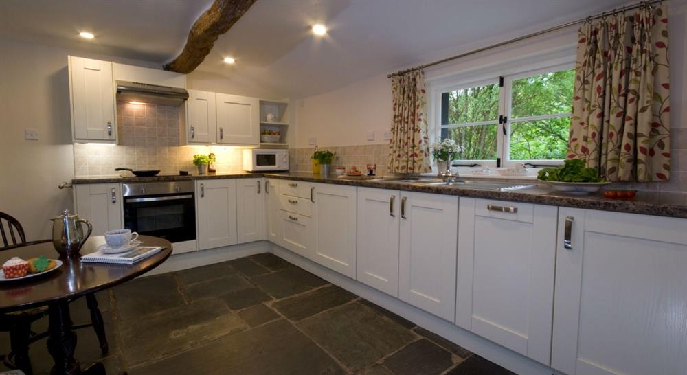The large kitchen and dining area at Mortuary Cottage in Barnstaple, Devon