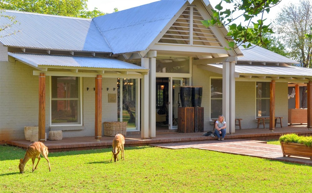 Morukuru Farm House (photo 9) at Morukuru Farm House in Madikwe Game Reserve, South Africa