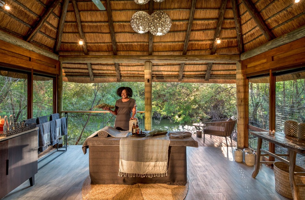 Morukuru Owners House (photo 10) at Morukuru Owners House in Madikwe Game Reserve, South Africa