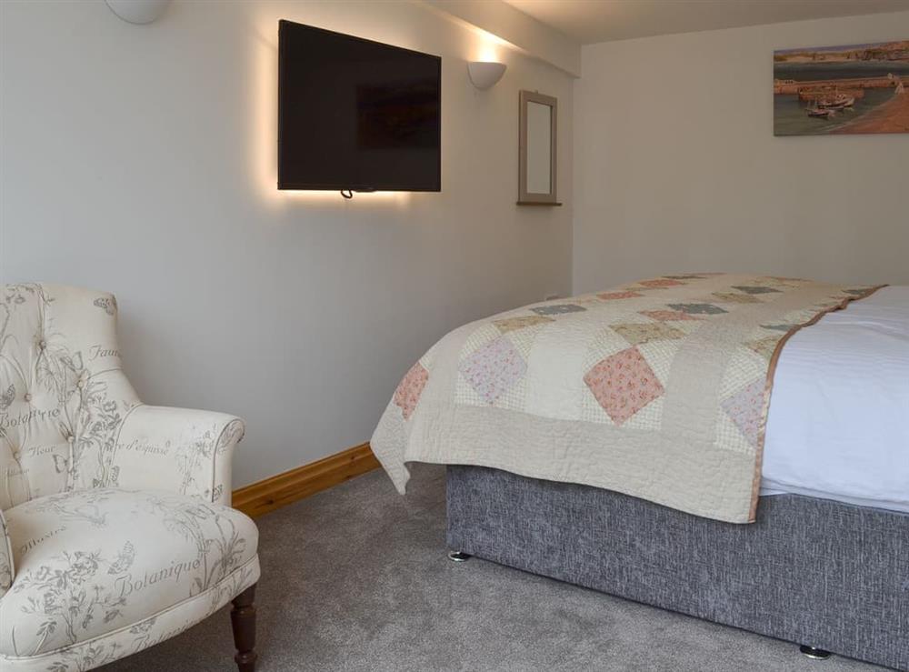 Double bedroom (photo 2) at Moss Hall Barn in Rushton, near Tarporley, Cheshire