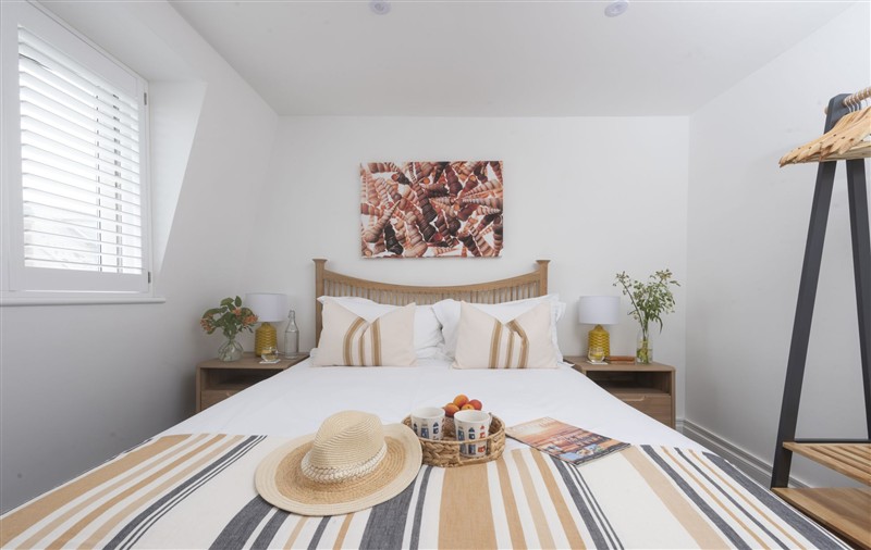 A bedroom in Mount Pleasant (photo 5) at Mount Pleasant, Cornwall