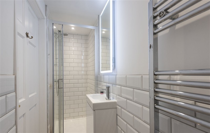 The bathroom (photo 2) at Mount Pleasant, Cornwall