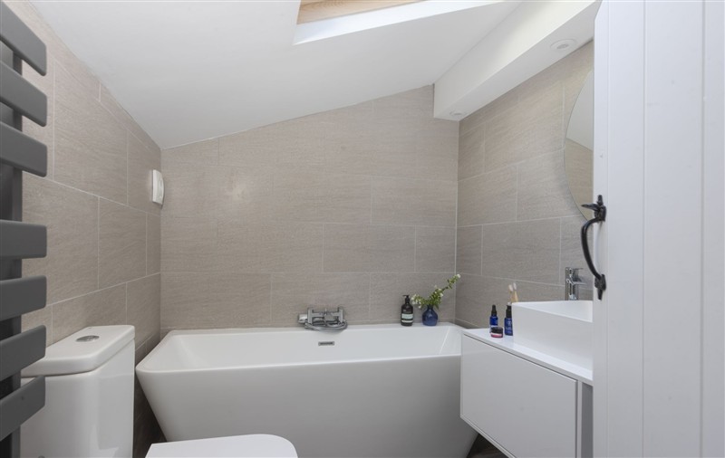 The bathroom at Mount Pleasant, Cornwall