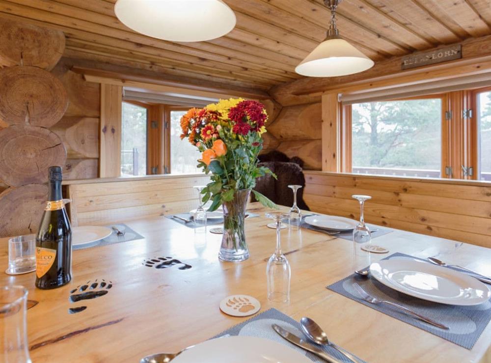 Ideal dining area at Mountain Bear Lodge in Nethy Bridge, near Aviemore, Highlands, Inverness-Shire