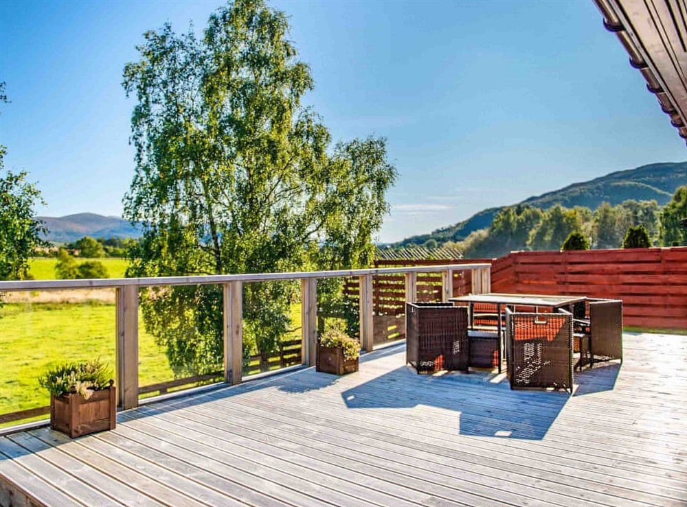 Sitting-out-area at Mountain View in Aviemore, Inverness-Shire