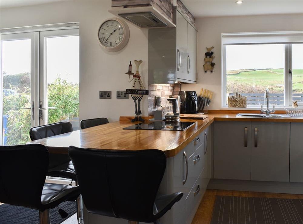 Kitchen (photo 2) at Mountain View in Morfa Bychan, Gwynedd