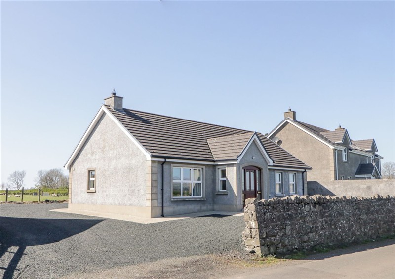 The setting of Mountain View at Mountain View, Near Armoy