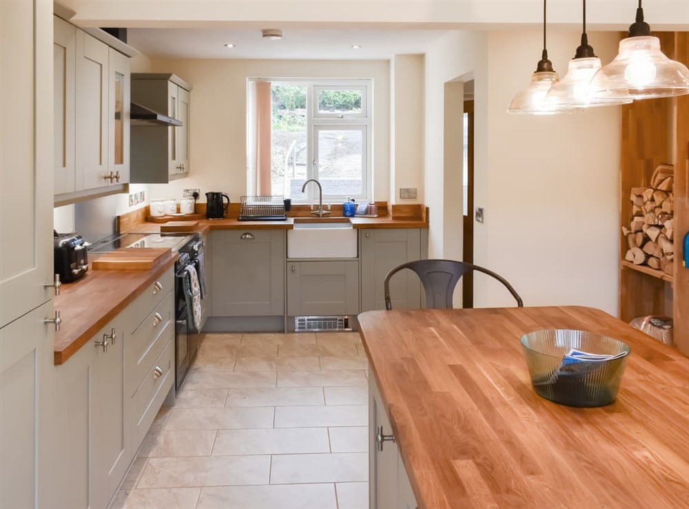 Kitchen/diner (photo 3) at Mountjoy in Cinderford, Gloucestershire