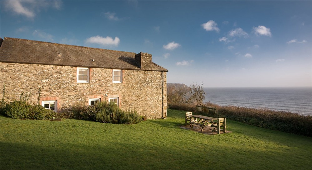 The exterior and garden area (photo 2) at Mowhay in Truro, Cornwall
