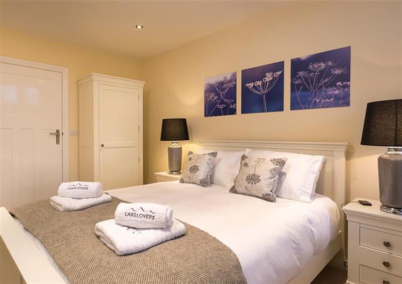 One of the 3 bedrooms (photo 2) at Muirhead At Applethwaite Hall, Windermere